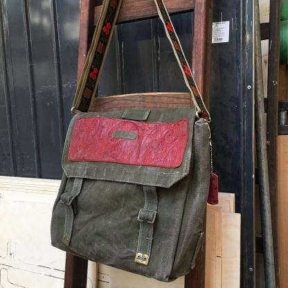 Gepimpte legertas (pukkel en ransel) - Afbeelding 2
